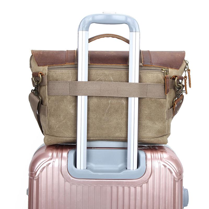 Camera Messenger Bag | Pilot